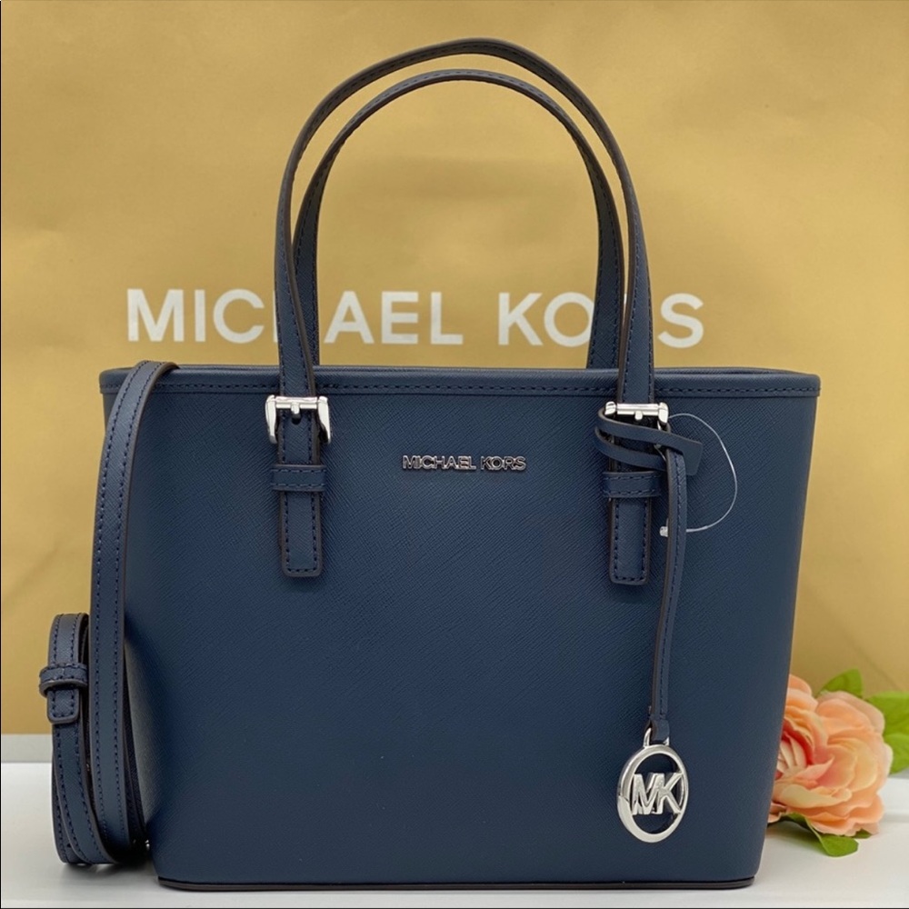 MICHAEL KORS EXTRA-SMALL TOP-ZIP TOTE NAVY - Picture 11 of 16